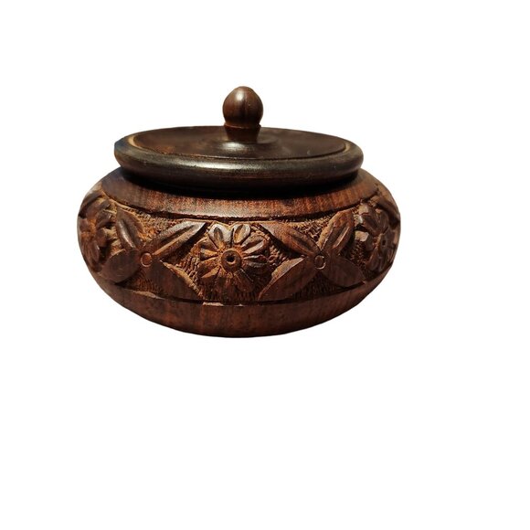 Handmade Vintage Carved Wooden Trinket Box With Lid Floral Design 3.5 Inch Heigh - Picture 1 of 14